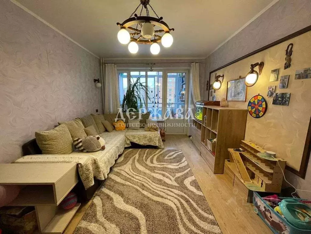 2-к кв. Белгородская область, Старый Оскол Степной мкр, 16 (64.0 м) - Фото 1