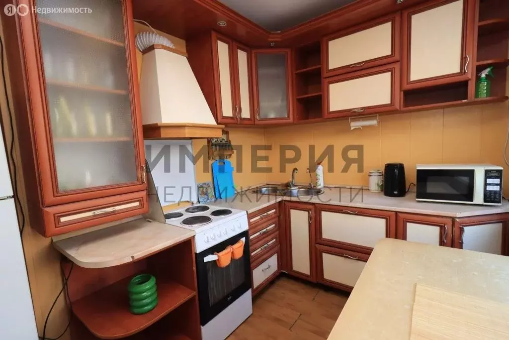 3-комнатная квартира: Магадан, Кольцевая улица, 58 (68.3 м) - Фото 1