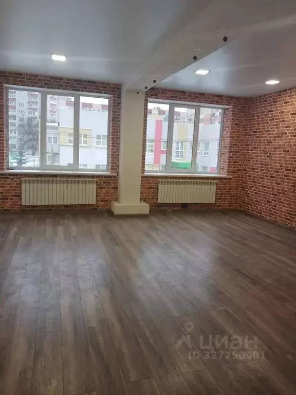Офис в Воронежская область, Воронеж ул. Хользунова, 38/11 (87 м) - Фото 1