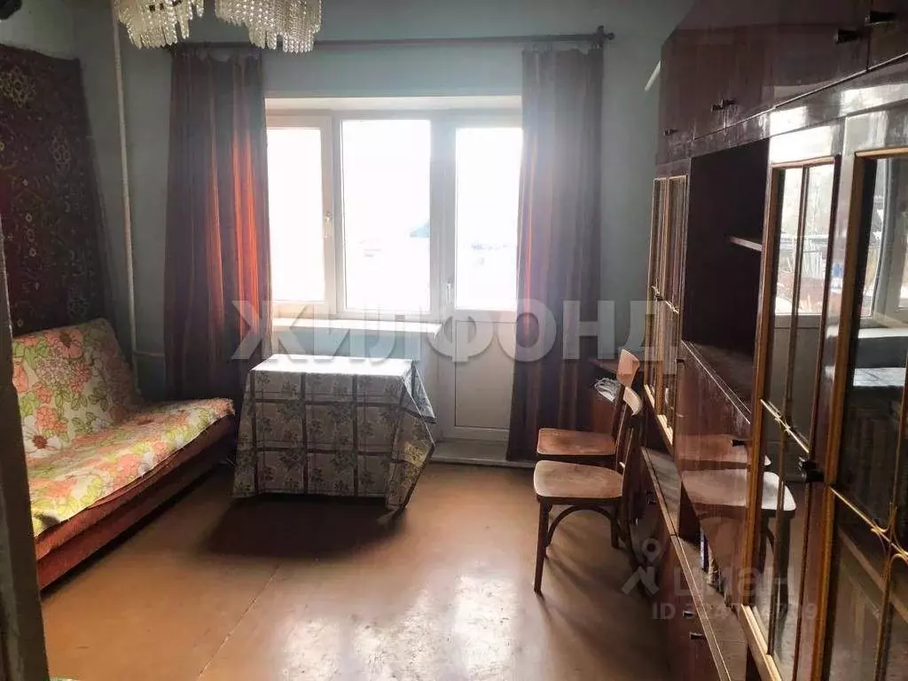 3-к кв. Хакасия, Абакан Согринская ул., 120 (57.0 м) - Фото 0