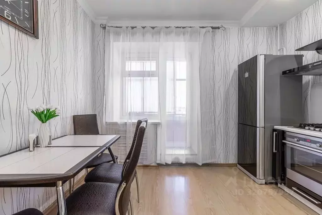 1-к кв. Татарстан, Казань ул. Тихомирнова, 11 (45.0 м) - Фото 1