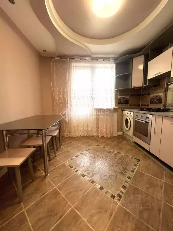 2-к кв. Кировская область, Киров ул. Пятницкая, 49 (53.0 м) - Фото 1