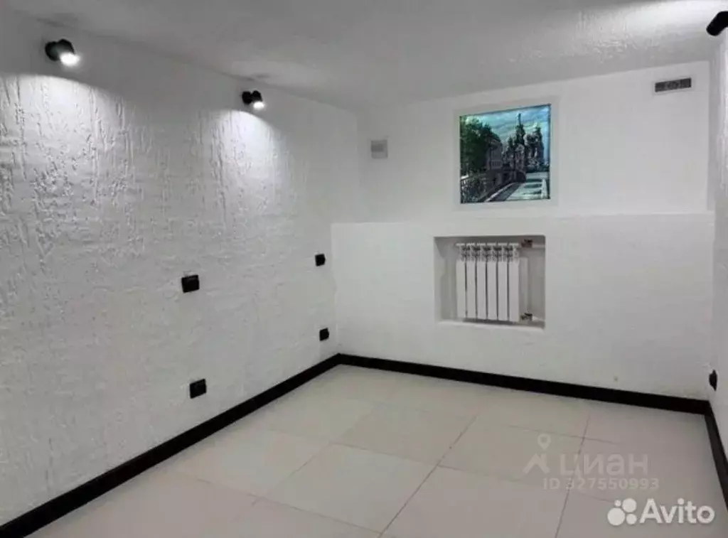 Офис в Санкт-Петербург 2-я Васильевского острова линия, 39/16 (12 м) - Фото 1