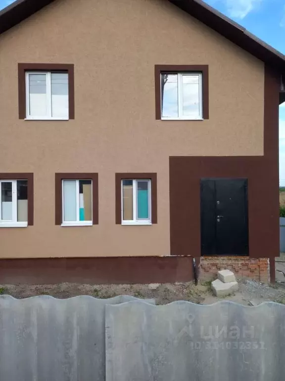 Дом в Белгородская область, Белгород Индустриальная ул. (150 м) - Фото 1