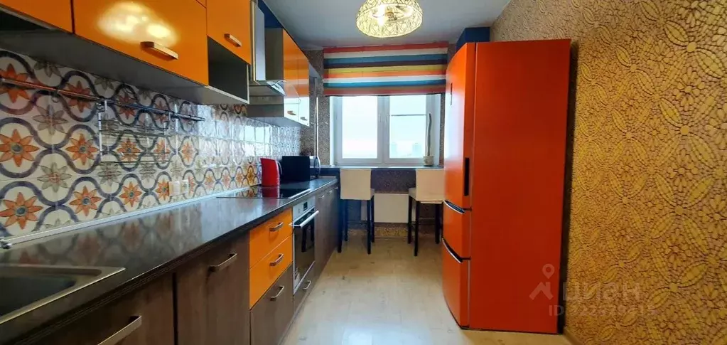 2-к кв. Челябинская область, Челябинск ул. Братьев Кашириных, 85б ... - Фото 2