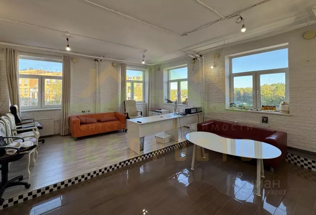 Офис в Московская область, Долгопрудный Лихачевский проезд, 8 (64 м) - Фото 1