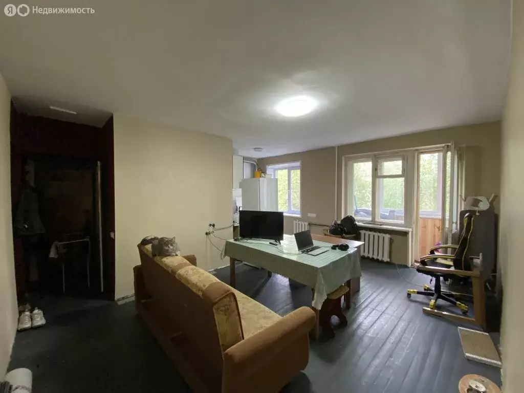 3-комнатная квартира: Нижний Новгород, проспект Ильича, 30А (55 м) - Фото 2