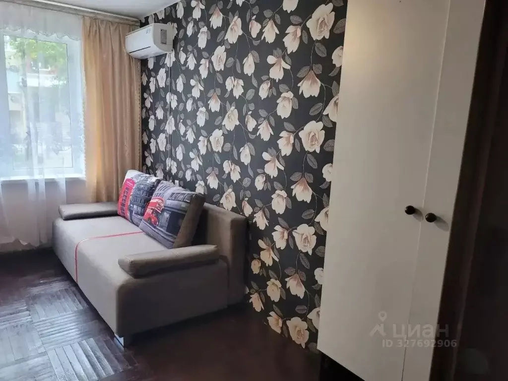 Комната Ставропольский край, Пятигорск ул. Нежнова, 72 (13.8 м) - Фото 1