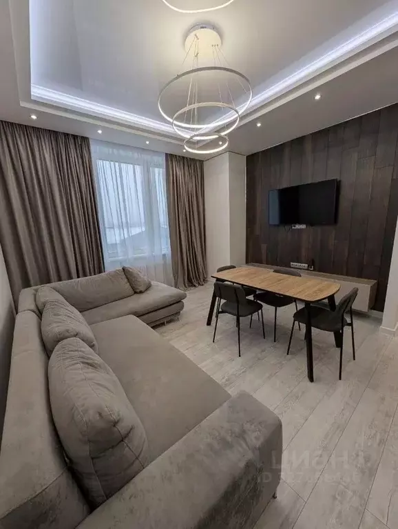 3-к кв. Москва ул. Авиаконструктора Сухого, 2к1 (80.0 м) - Фото 1