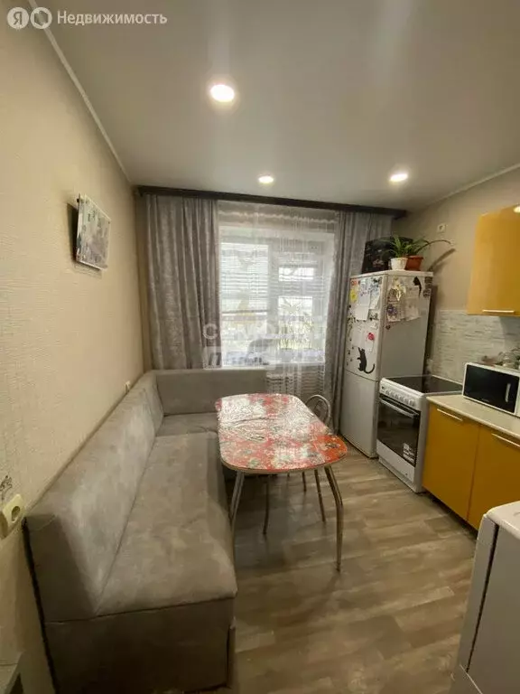 1-комнатная квартира: Тобольск, 4-я Северная улица, 10 (40 м) - Фото 1