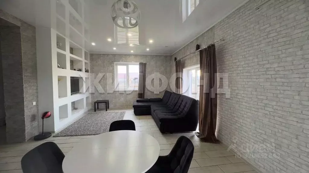 Дом в Хакасия, Усть-Абаканский район, с. Калинино ул. Взлетная (326 м) - Фото 2