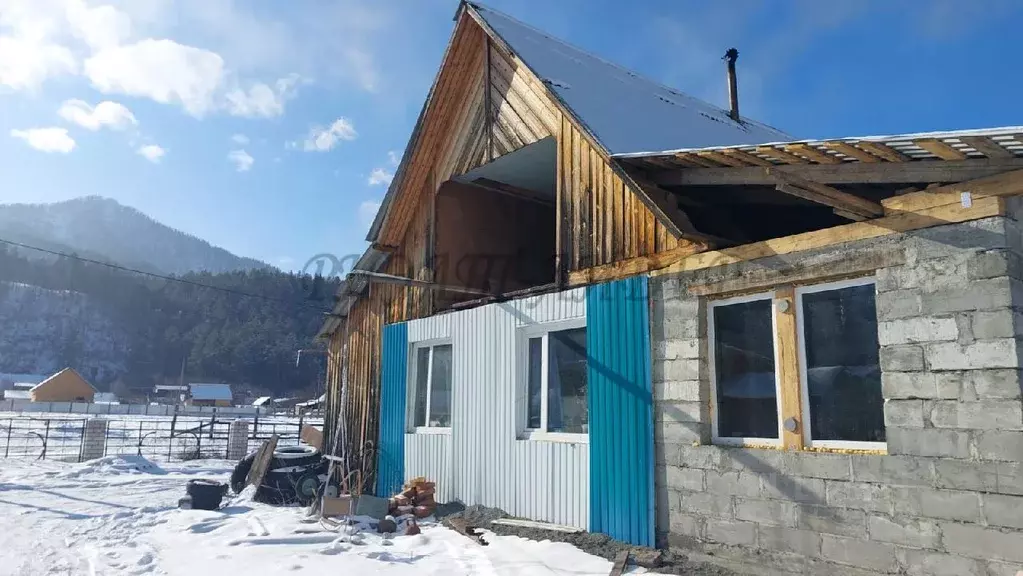 Дом в Алтай, Чемальский район, с. Анос Заречная ул. (80 м) - Фото 1