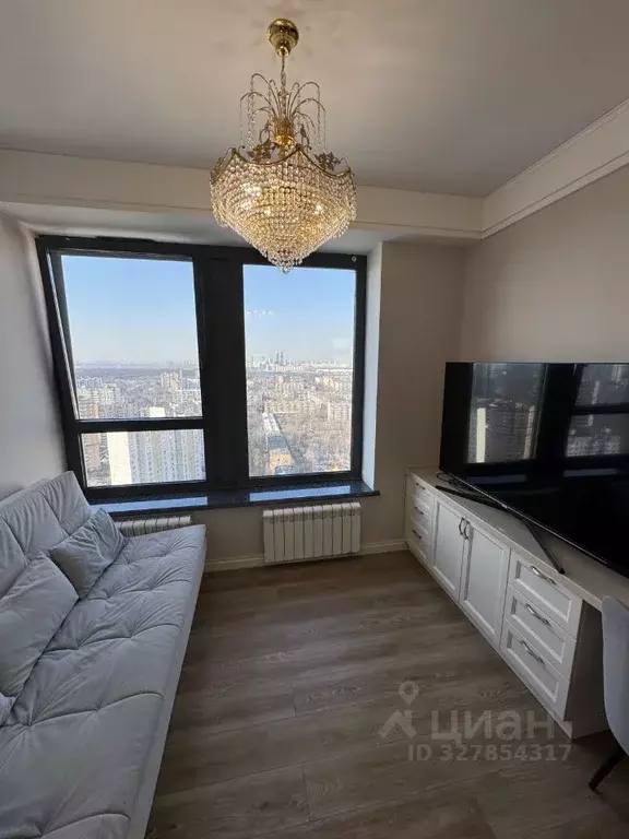 3-к кв. Москва ул. Василисы Кожиной, 13 (75.0 м) - Фото 1