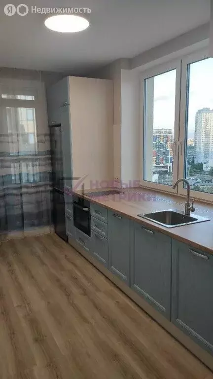 1-комнатная квартира: Санкт-Петербург, улица Оптиков, 37 (35 м) - Фото 1