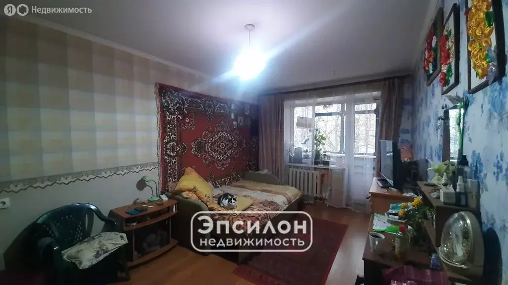 3-комнатная квартира: Курск, улица Карла Маркса, 67к4 (64 м) - Фото 1