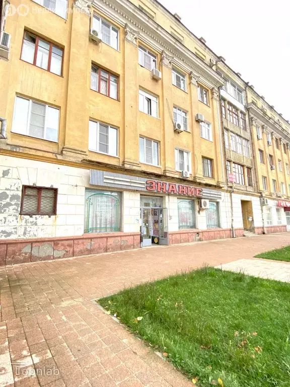 Торговая площадь (275.1 м) - Фото 1