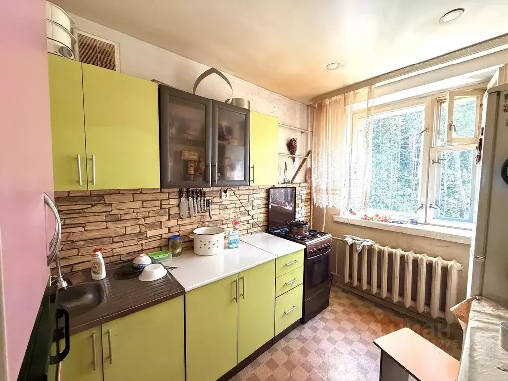 3-к кв. Псковская область, Печоры Юбилейная ул., 2 (61.1 м) - Фото 1