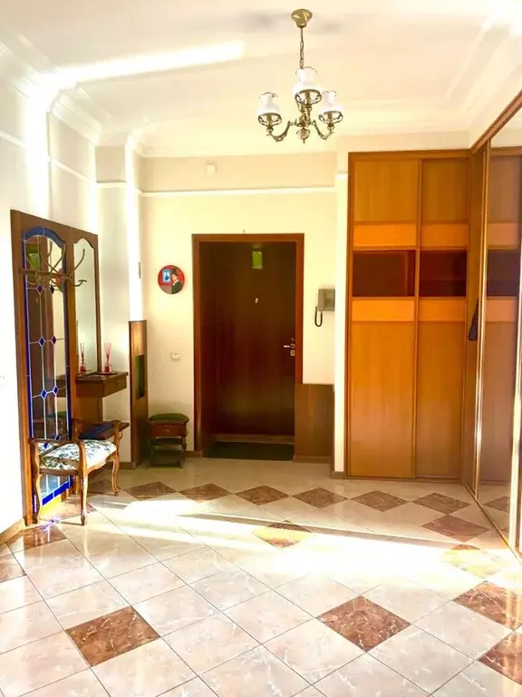 3-к кв. Свердловская область, Екатеринбург ул. Горького, 31 (120.8 м) - Фото 1