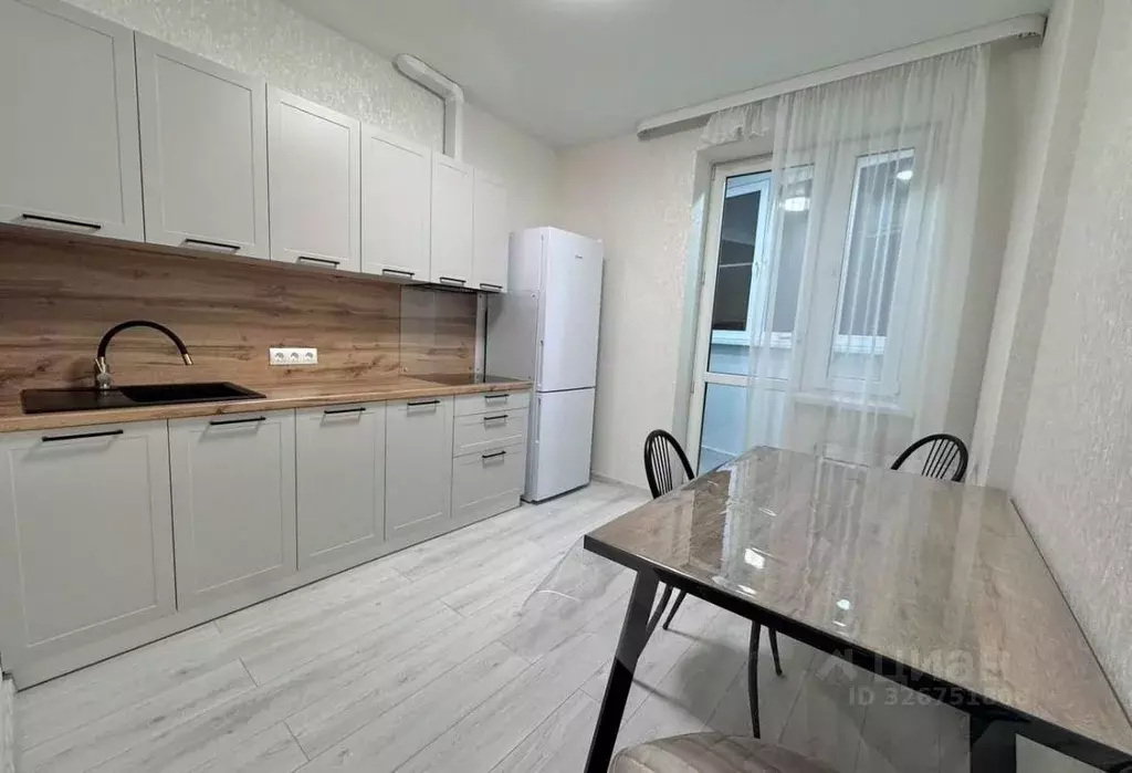 1-к кв. Адыгея, Тахтамукайский район, Яблоновский пгт Луговая ул., 7/6 ... - Фото 1