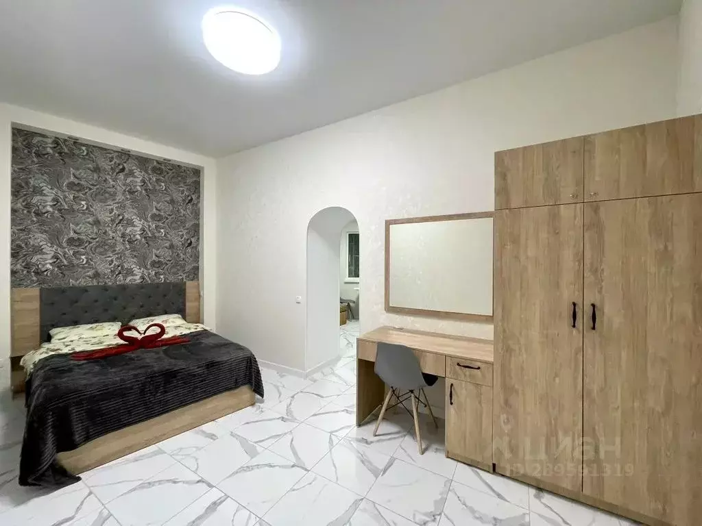 1-к кв. Крым, Ялта ул. Екатерининская, 5 (30.0 м) - Фото 1