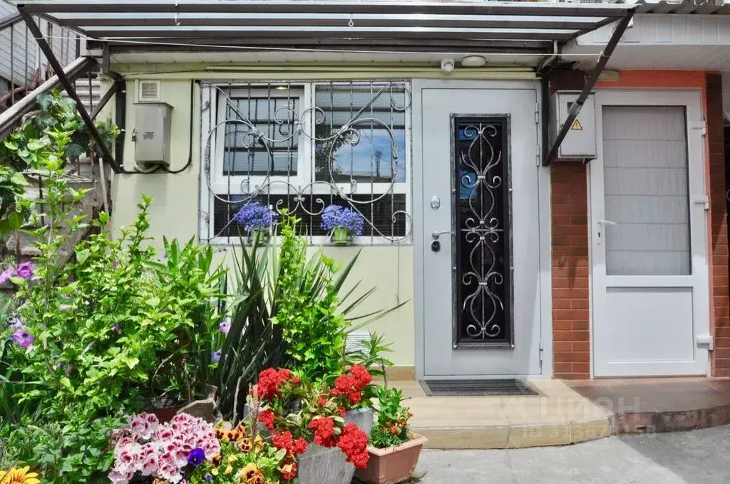 1-к кв. Крым, Ялта ул. Дражинского, 27 (30.0 м) - Фото 2