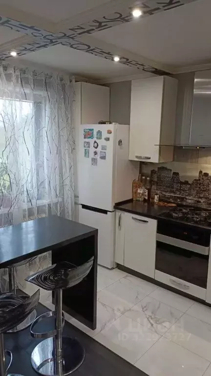 2-к кв. Тульская область, Тула ул. Кутузова, 34 (50.4 м) - Фото 2