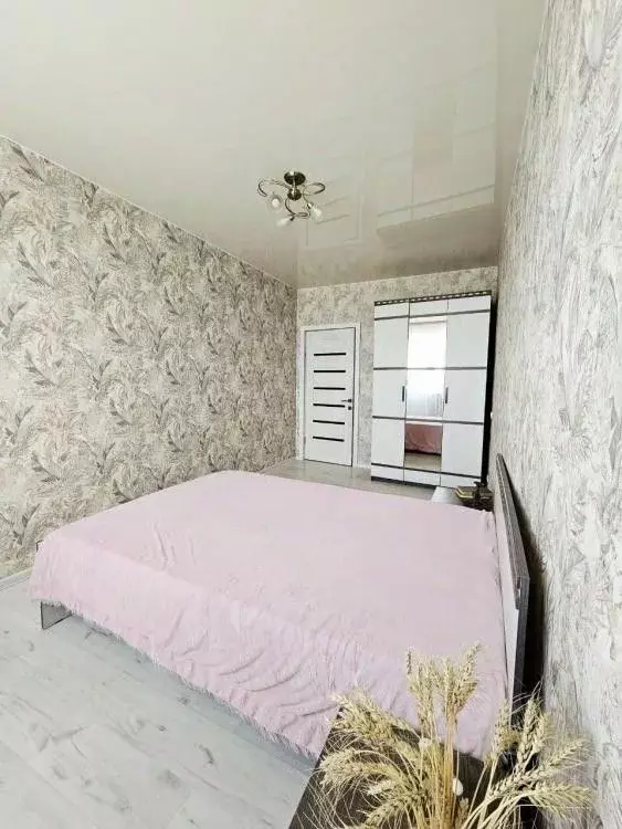 3-к кв. Иркутская область, Иркутск ул. Багратиона, 8/2 (85.2 м) - Фото 2