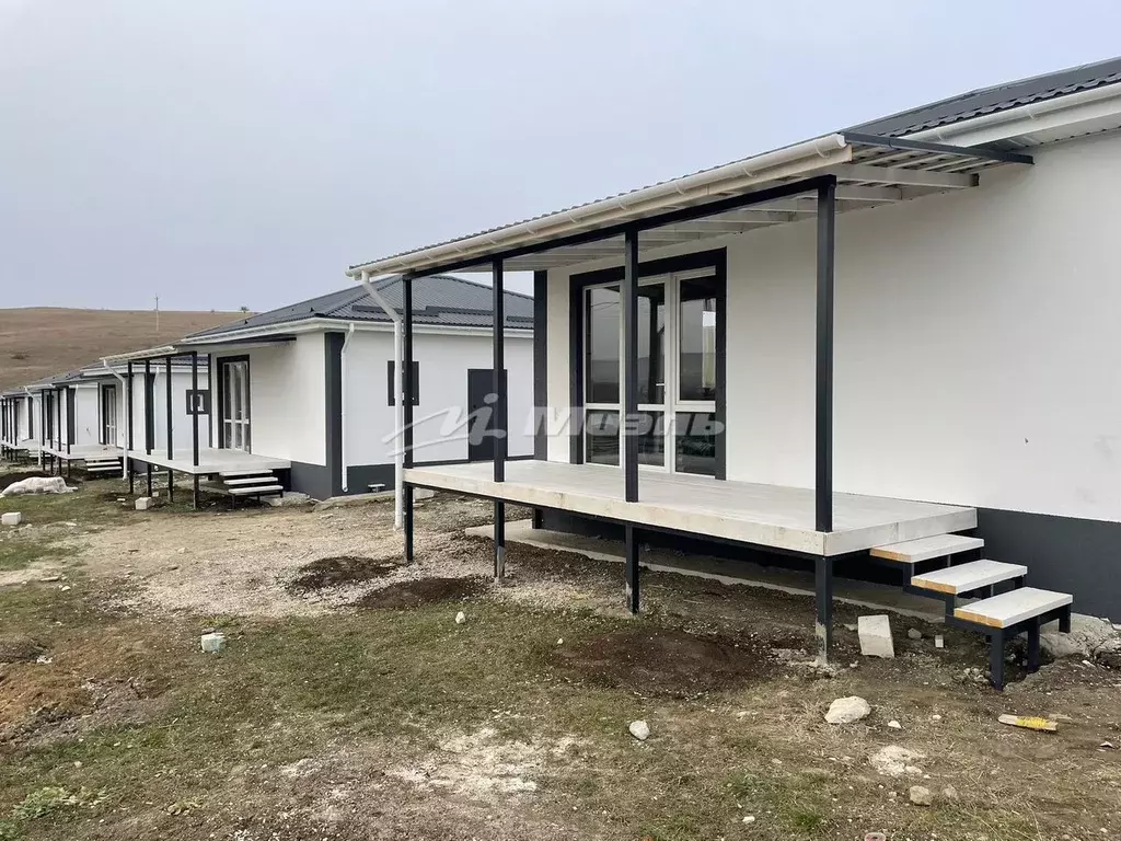 Дом в Крым, Симферопольский район, с. Доброе  (72 м) - Фото 1