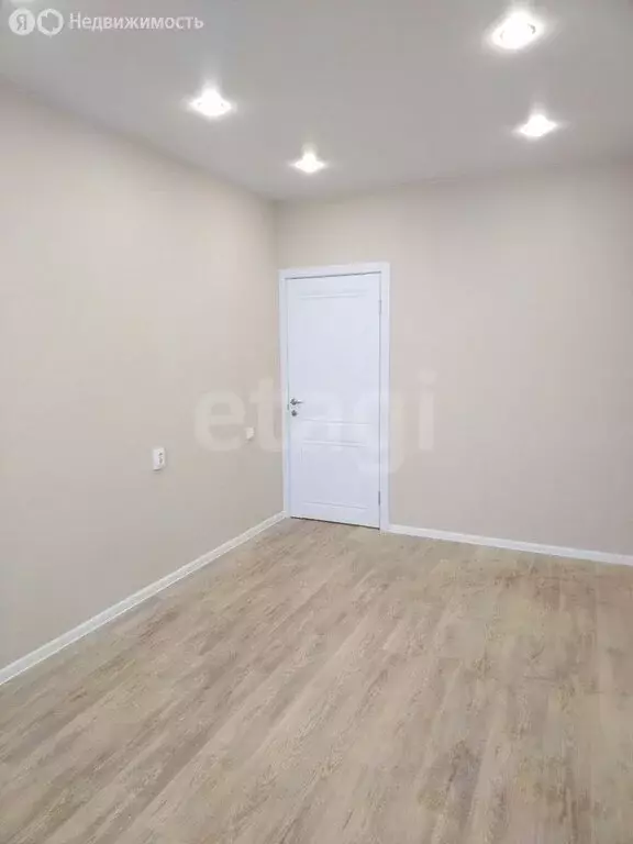 1-комнатная квартира: Ярославль, улица Комкора Хрипина, 3 (37.6 м) - Фото 2