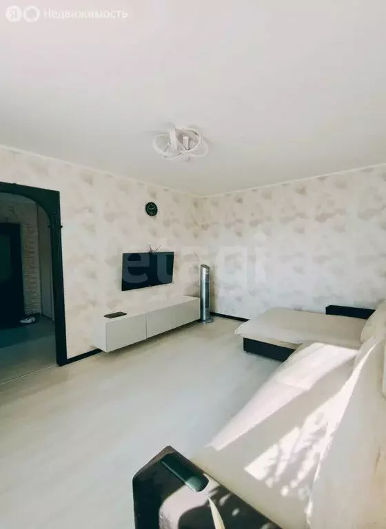 2-комнатная квартира: Салават, улица Губкина, 11/87 (52.2 м) - Фото 0