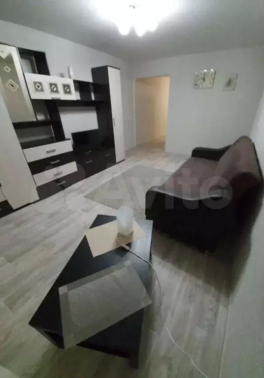 1-к. квартира, 27 м, 4/10 эт. - Фото 0