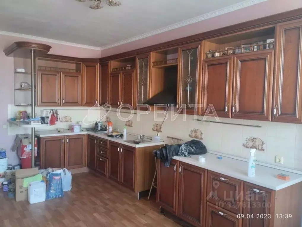2-к кв. Тюменская область, Тюмень Холодильная ул., 138 (92.1 м) - Фото 0