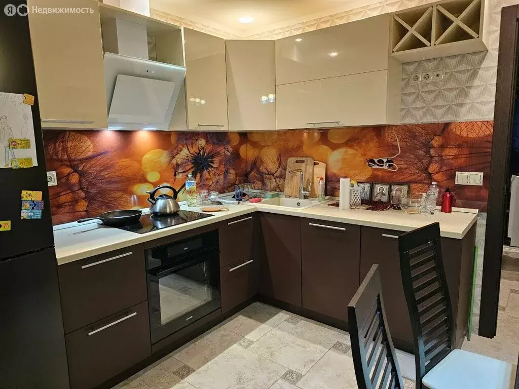 2-комнатная квартира: село Рождествено, Сиреневый бульвар, 22 (65 м) - Фото 1