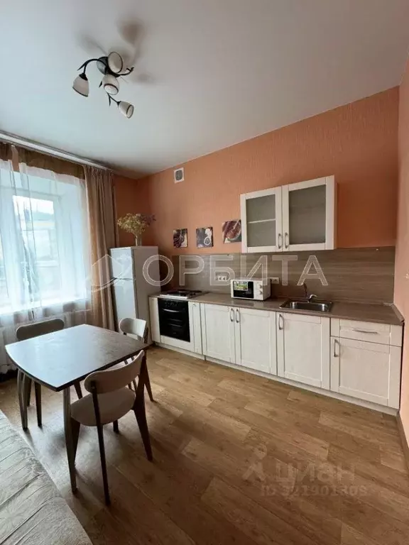 1-к кв. Тюменская область, Тюмень 6-й мкр, ул. Валерии Гнаровской, ... - Фото 2