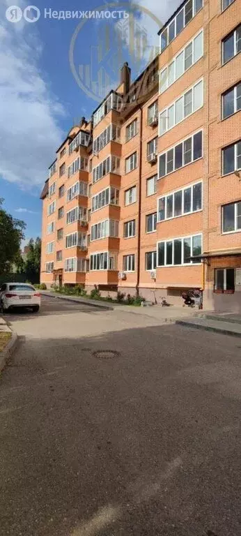 2-комнатная квартира: Ессентуки, Октябрьская площадь, 31Г (81.2 м) - Фото 0