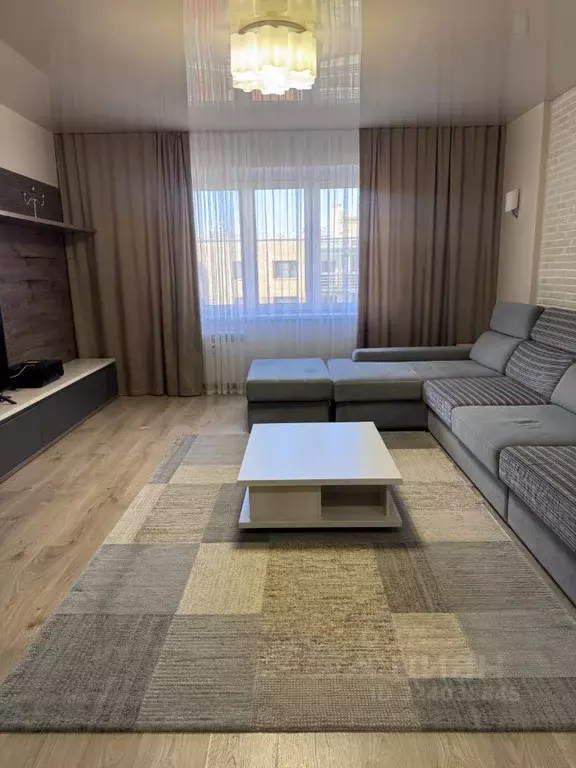 3-к кв. Красноярский край, Красноярск Парусная ул., 10 (94.0 м) - Фото 1