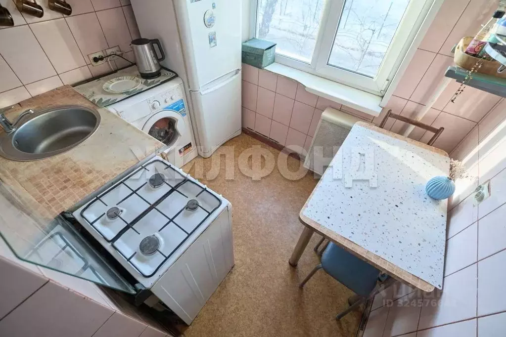 3-к кв. Томская область, Томск ул. Кулагина, 15 (57.0 м) - Фото 2
