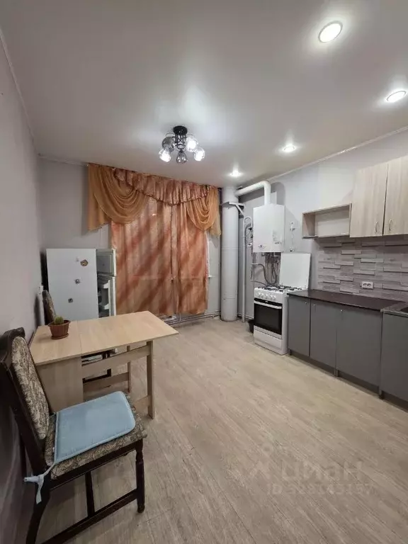 1-к кв. Ульяновская область, Ульяновск просп. Столыпина, 2 (36.0 м) - Фото 1