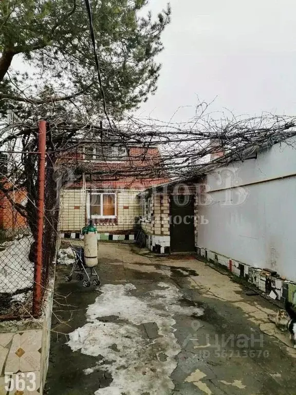 Дом в Ставропольский край, Шпаковский муниципальный округ, с. Татарка, ... - Фото 1