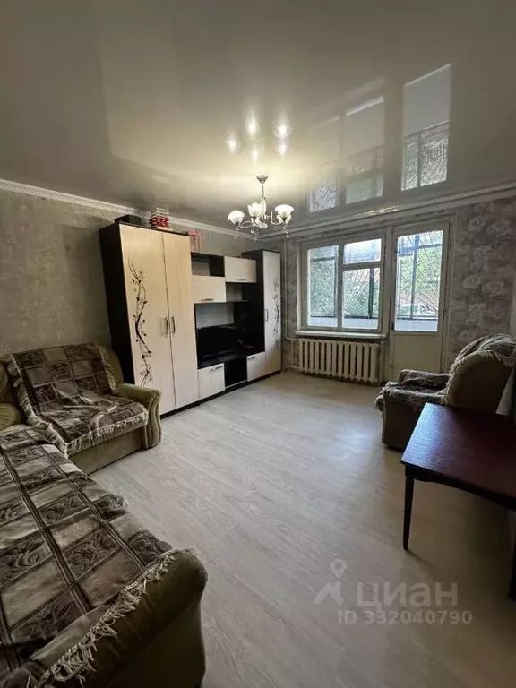 2-к кв. Адыгея, Адыгейск ул. Хакурате, 3 (51.0 м) - Фото 1