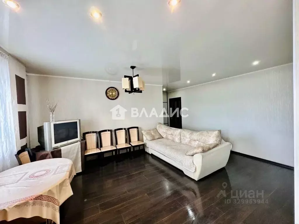3-к кв. Бурятия, Улан-Удэ ул. Гагарина, 13 (56.4 м) - Фото 2