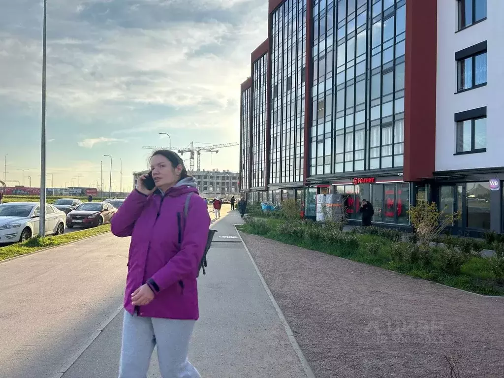 Торговая площадь в Санкт-Петербург просп. Буденного, 19к1 (68 м) - Фото 0