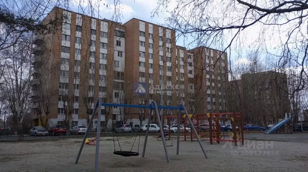Комната Тюменская область, Тюмень ул. Республики, 218 (18.0 м) - Фото 0