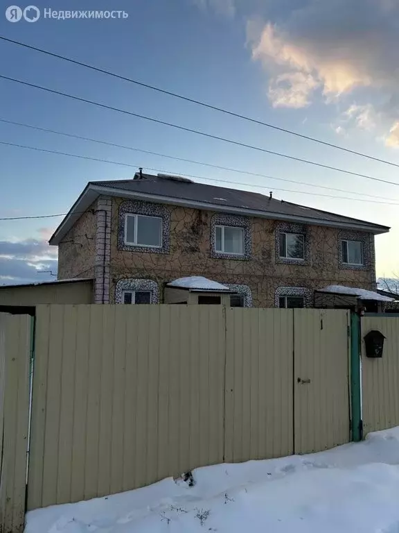 Дом в Любинский район, рабочий посёлок Красный Яр, Школьная улица, 6 ... - Фото 1