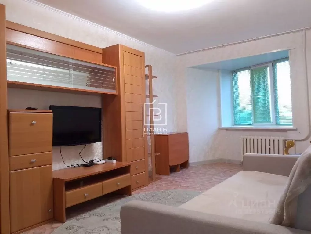 2-к кв. Калужская область, Калуга ул. Гагарина, 13 (50.0 м) - Фото 1