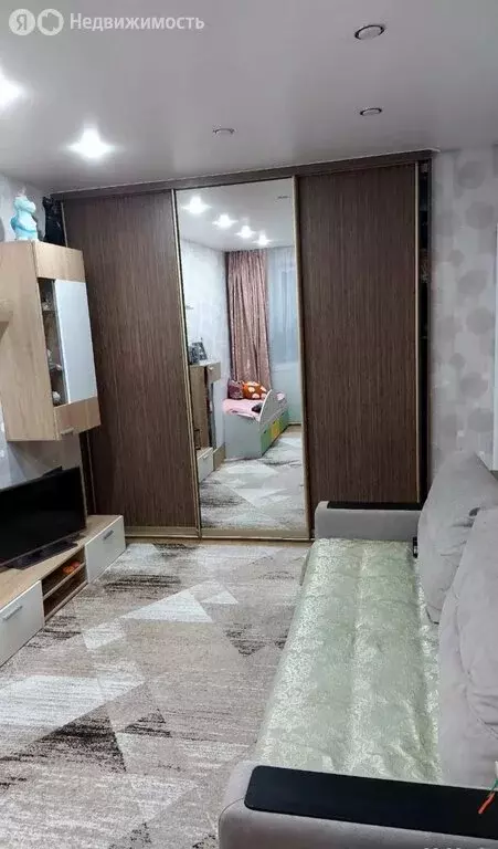 1-комнатная квартира: муниципальное образование Киров, посёлок ... - Фото 2