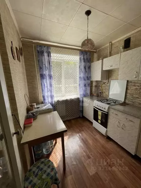 1-к кв. Белгородская область, Строитель Яковлевский городской округ, ... - Фото 0