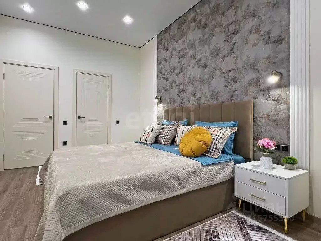 2-к кв. Татарстан, Казань ул. Новаторов, 8Б (69.0 м) - Фото 1