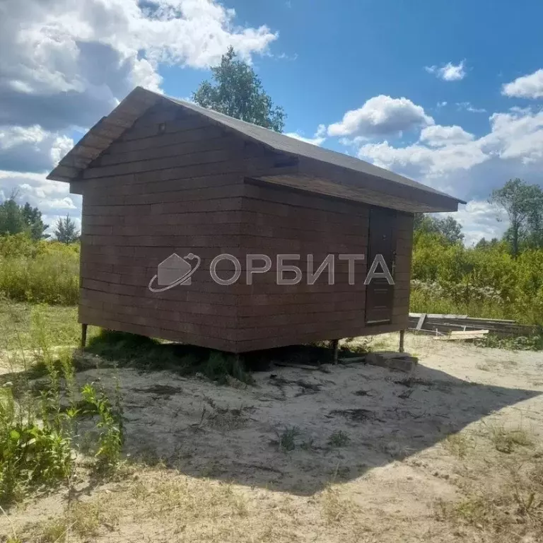 Дом в Тюменская область, Ялуторовский муниципальный округ, СО Надежда ... - Фото 1