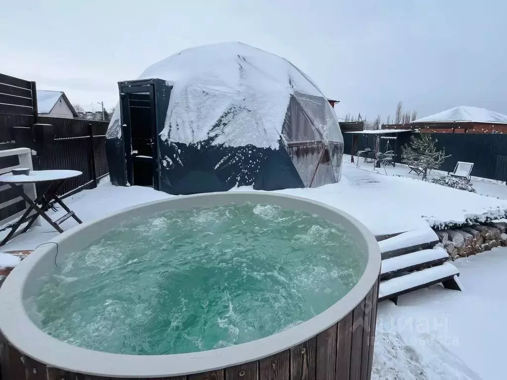Дом в Воронежская область, Новоусманский район, Никольское с/пос, пос. ... - Фото 1